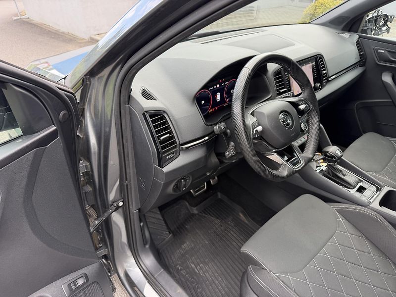 Škoda Karoq SPORT LINE 2,0TSi 140kW 4x4  - fotka 12 z 21