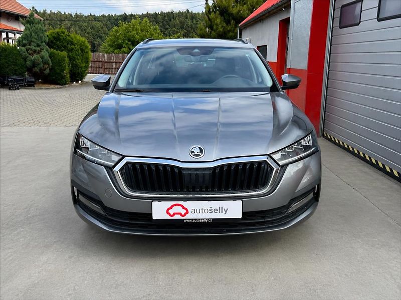 Škoda Octavia 2,0 TDI  EXECUTIVE DSG FP - fotka 8 z 10