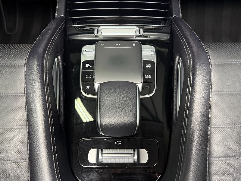 Mercedes-Benz GLS d 4MATIC AMG, MASÁŽE, BURMESTE - fotka 26 z 35