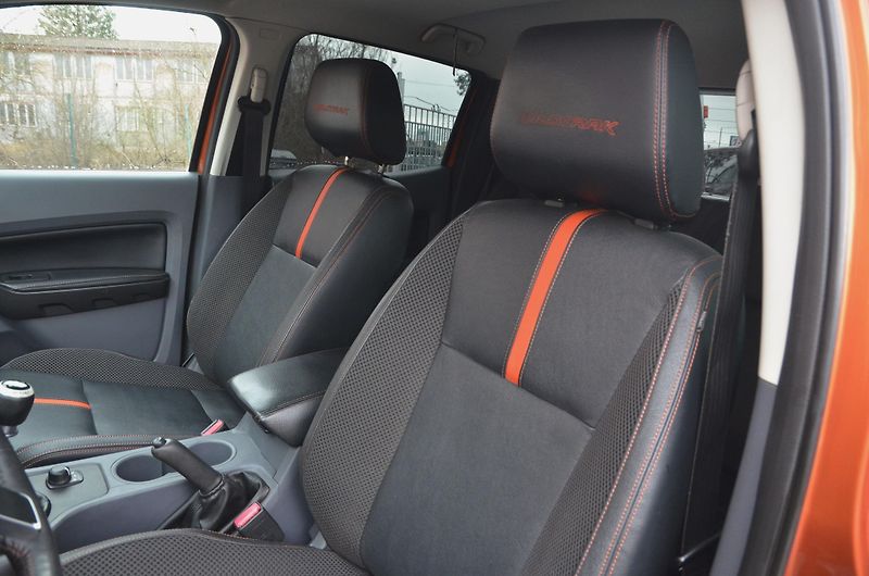 Ford Ranger (2012) Wildtrak 3.2 TDCi 4x4 TAŽNÉ ČR - fotka 16 z 37