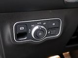 Mercedes-Benz GLB 2.0 200d 110kW AMG Line FULL L - náhled 16