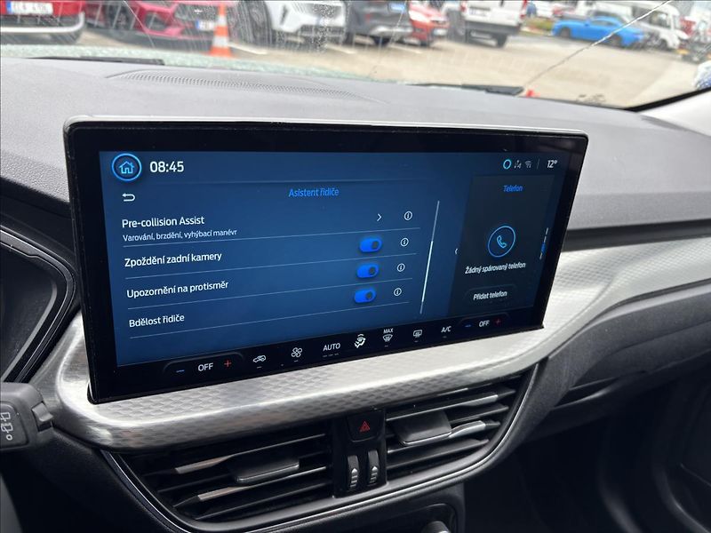 Ford Kuga 2,5 HEV 132kW Titanium - fotka 31 z 36