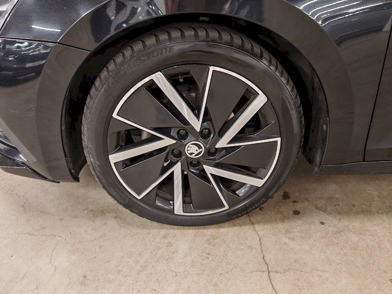 Škoda Octavia (2022) 2.0 TDI 110 kW DSG Sportline - fotka 31 z 31