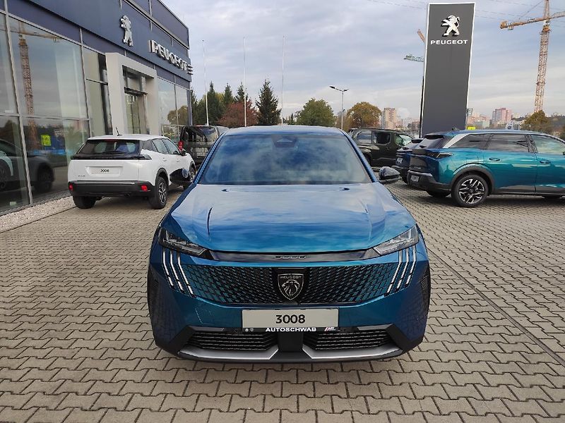 Peugeot 3008 (2026) BUSINESS 1.2 145k celoročky - fotka 10 z 33