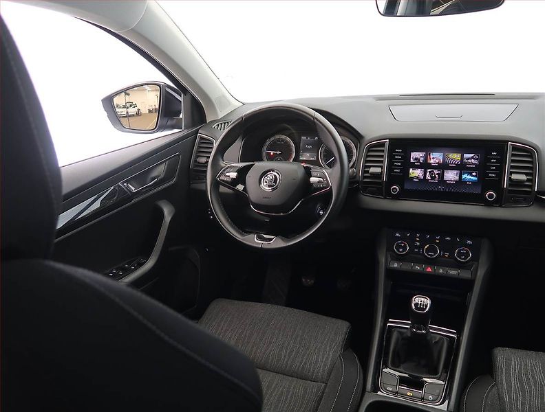Škoda Karoq (2021) Style 2.0 TDI, Serv.kniha - fotka 7 z 25