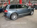 Volkswagen Touareg (2005) 2.5 TDi 4x4, 1.maj, Navi - náhled 1