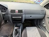 Škoda Fabia 1.2i - náhled 12