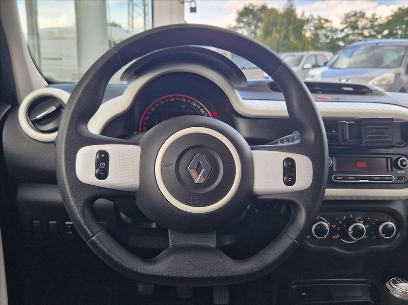 Renault Twingo 1,0 i 54kW SENZORY TOPSTAV - fotka 23 z 35