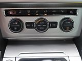 Volkswagen Passat (2016) Business 2.0 TDI, Automat - náhled 17