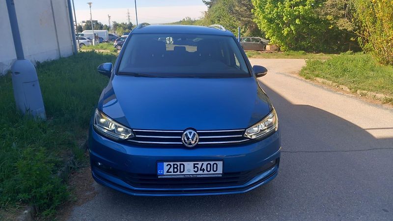 Volkswagen Touran 1.5 TSI, ČR, DSG - fotka 7 z 22
