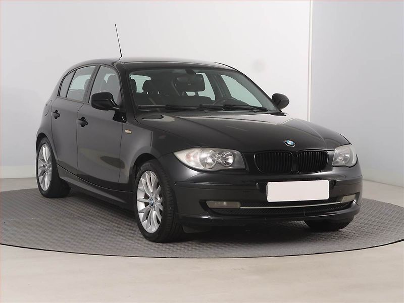 BMW Řada 1 (2011) 116d - fotografie inzerátu