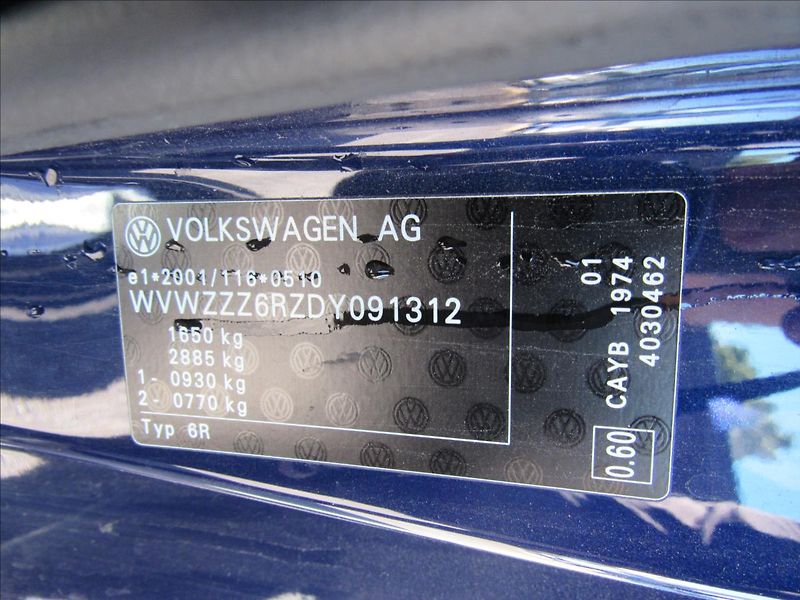 Volkswagen Polo 1,6 TDI 66kW Match - fotka 25 z 31