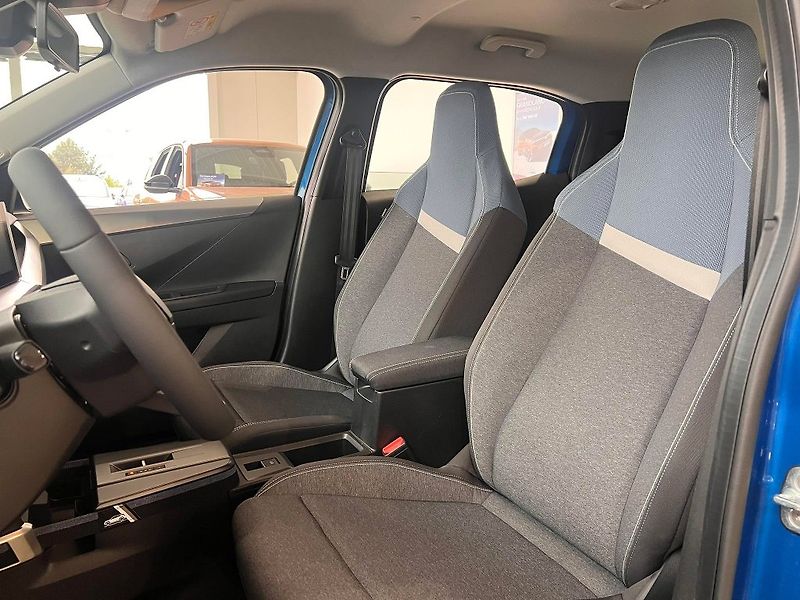 Opel Frontera (2026) Edition Mild-Hybrid 110k Aut - fotka 11 z 25