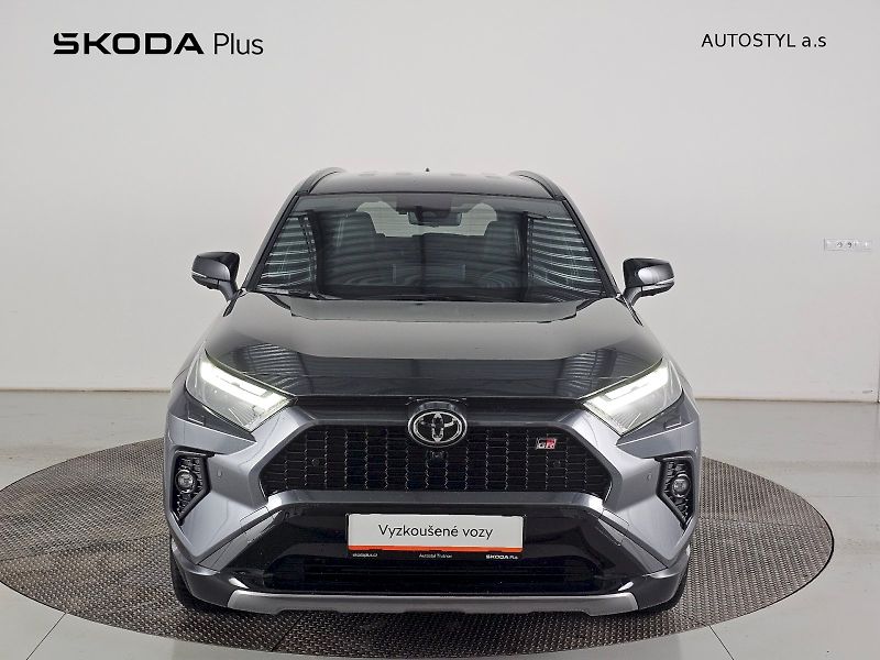 Toyota RAV4 (2025) 2.5HEV 222k 4X4 GR SPORT - fotka 4 z 34