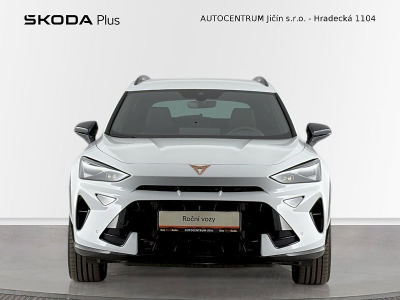 Cupra Formentor (2025) 2.0 TSI 150kW 4x4 DSG - fotka 4 z 34