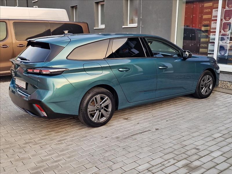 Peugeot 308 1.2PT 96kW SW Active Pack, ČR - fotka 11 z 46