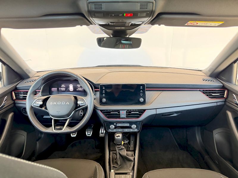 Škoda Kamiq (2025) Monte Carlo 1.0 TSI / 85 kW M6 - fotka 5 z 27