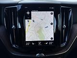 Volvo XC60 T5 AWD // MOMENTUM PRO  - náhled 24