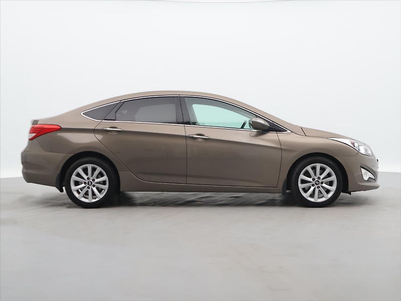 Hyundai i40 1,7 CRDi 100KW CZ - fotka 8 z 32