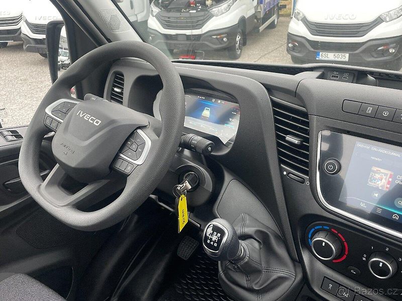 Iveco Daily (2026) 3,0 50C16HZD 6+1 CTS 3t - fotka 12 z 16