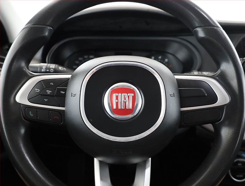 Fiat Tipo (2018) 1.4 16V - fotka 8 z 15