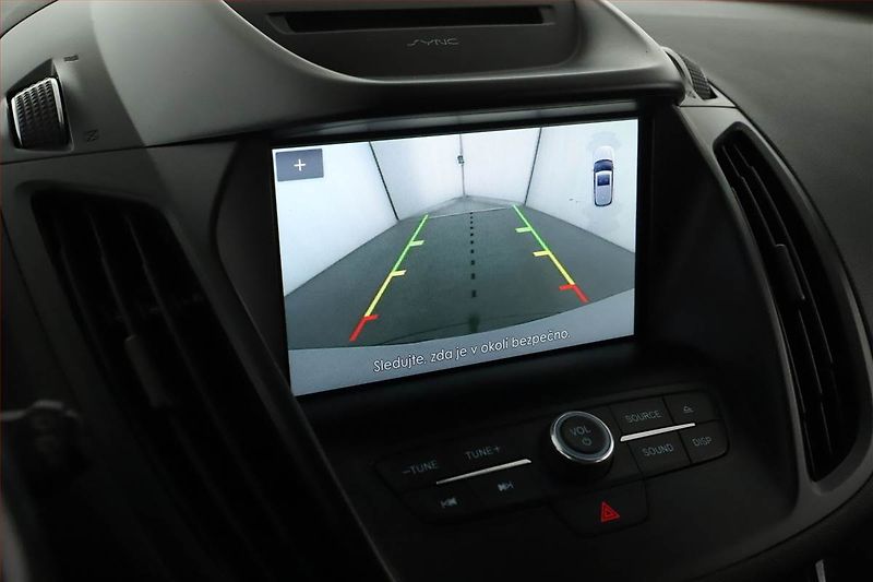 Ford Kuga (2017) ST-Line 2.0 TDCi, 4X4 - fotka 10 z 20