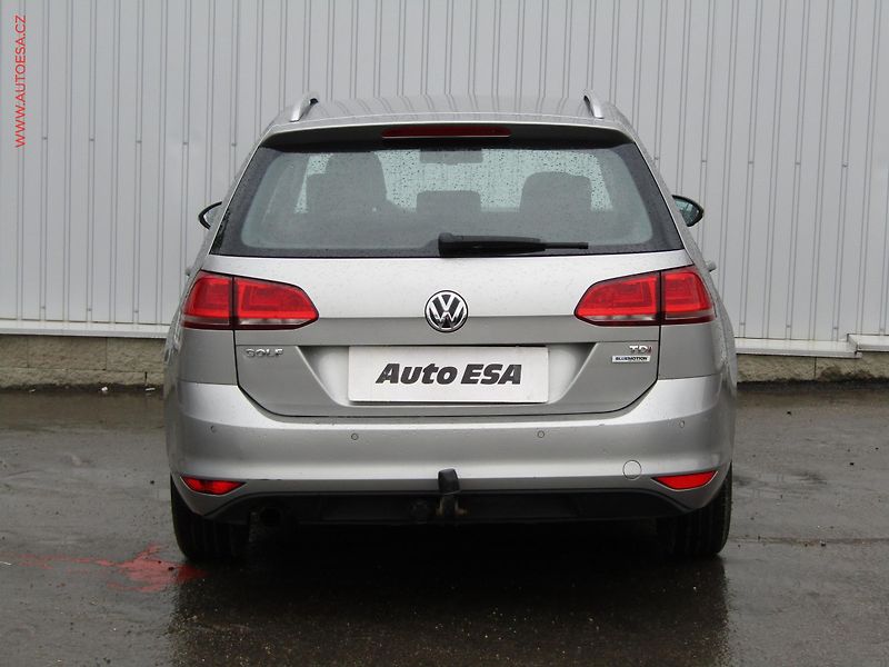 Volkswagen Golf (2015) 1.6TDi, ČR, Comfortline - fotka 5 z 16