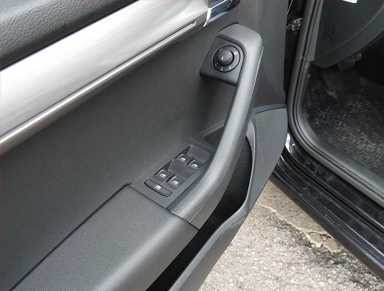 Škoda Octavia (2017) Style 2.0 TDI, Automat - fotka 17 z 22