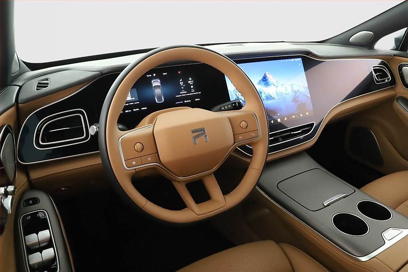 Rising Auto F7 (2025) 77 kWh RWD, SoH 100% - fotka 22 z 31