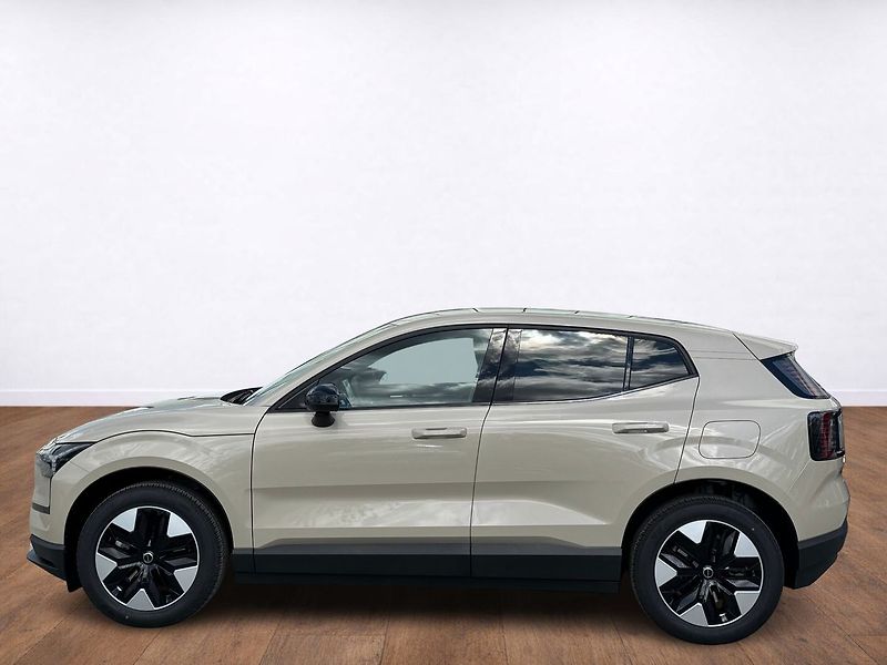Volvo EX30 (2026) CORE P5, ACC, BLIS - fotka 2 z 19