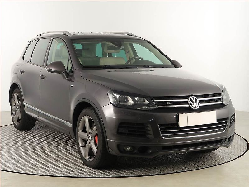 Volkswagen Touareg (2012) R-Line 3.0 TDI, 4X4, Automat - fotka 1 z 22