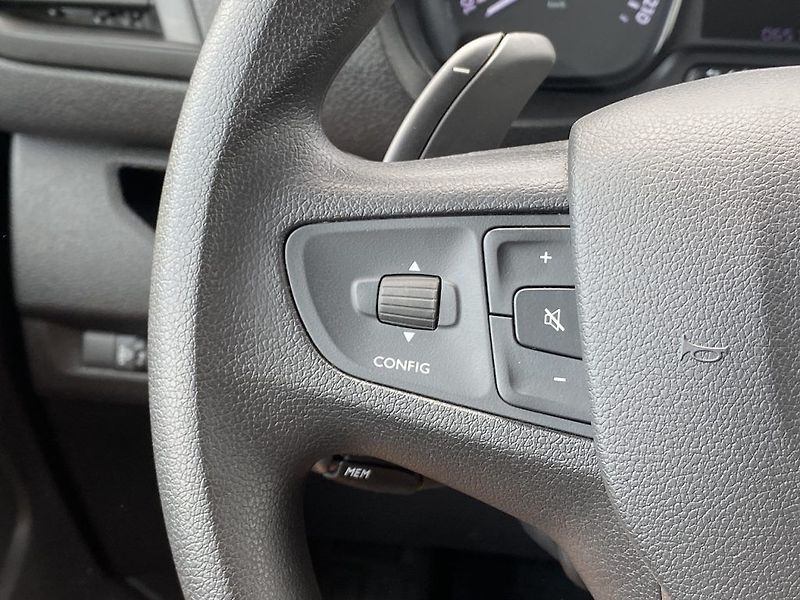 Toyota ProAce 2.0D, ČR, Active L2, DPH - fotka 16 z 24