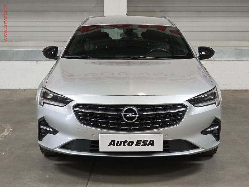 Opel Insignia (2021) 2.0 CDTi, AT, LED, navi - fotka 2 z 18