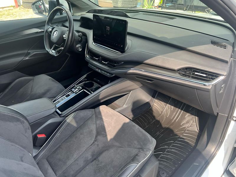 Škoda Enyaq (2021) IV 80 Sportline  - fotka 12 z 35