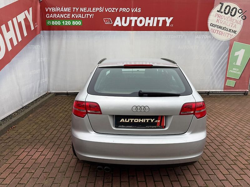 Audi A3 2.0 TDi, AutoAC - fotka 7 z 20