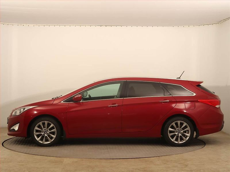 Hyundai i40 (2014) 1.7 CRDi, po STK, Tažné - fotka 3 z 14
