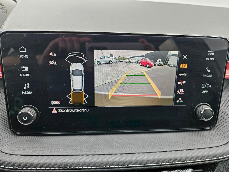 Škoda Fabia (2025) Monte Carlo TSI 85/1.0 A7F - fotka 21 z 28