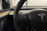 Tesla Model Y Long Range AWD Tažné - náhled 11