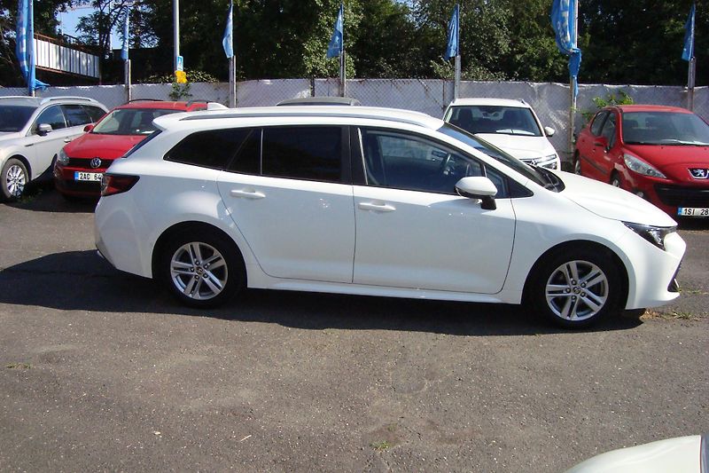 Toyota Corolla (2023) 1.8i Hybrid,ČR,1,Maj. - fotka 8 z 78