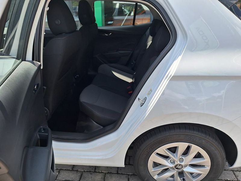 Škoda Fabia Classic 1,0TSI 70kW - fotka 7 z 11