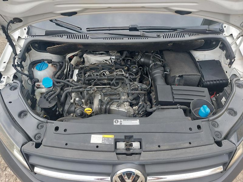Volkswagen Caddy (2016) 2,0 Tdi 75kw 5 míst MAXI - fotka 17 z 17