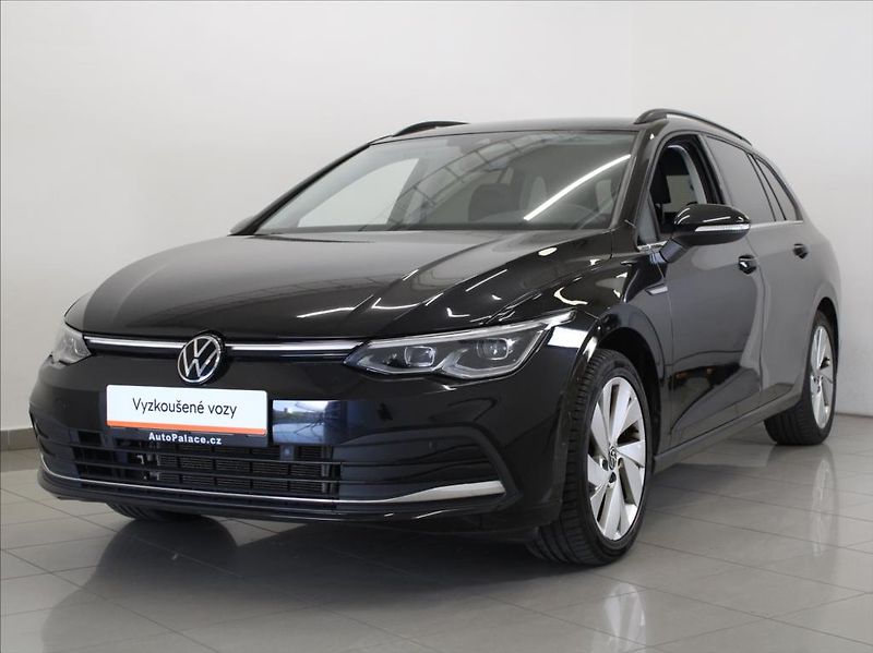 Volkswagen Golf 1,5 TSi 110kW Style Var.64tkm. - fotka 1 z 24