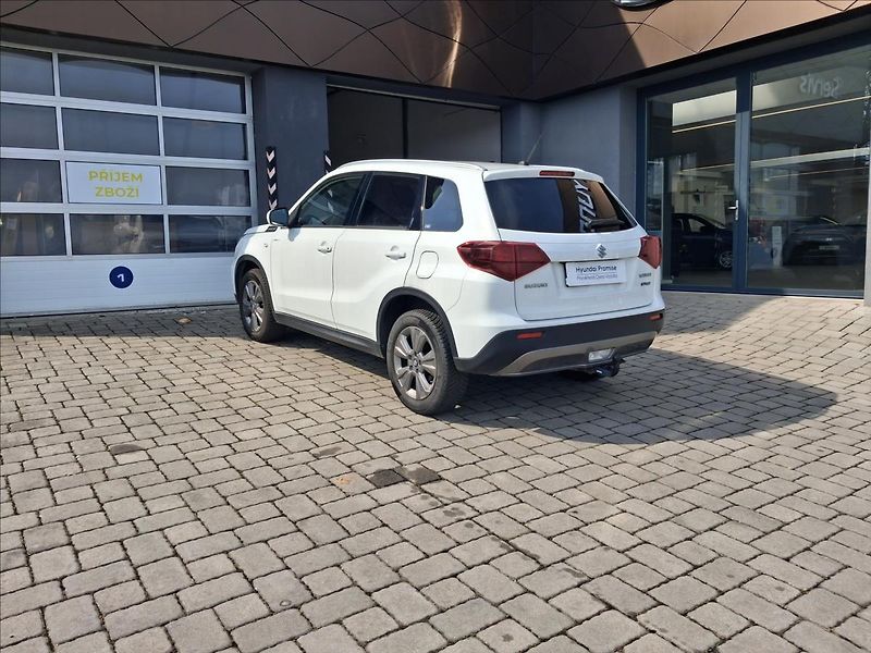 Suzuki Vitara 1,4 ELEGANCE Alllgrip MHEV - fotka 17 z 18