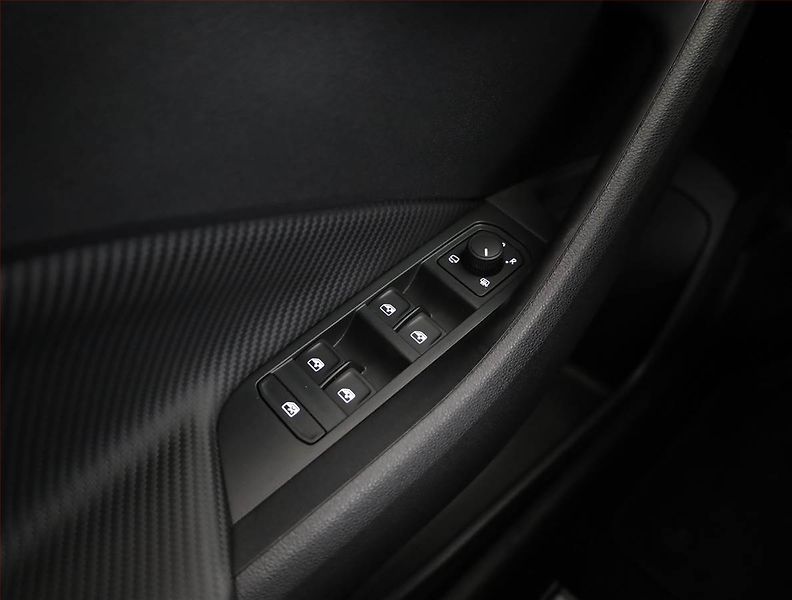 Škoda Scala (2026) 1.0 TSI, Montre Carlo - fotka 18 z 20