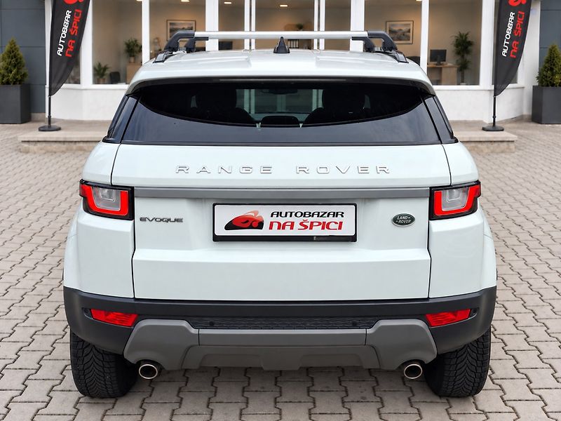 Land Rover Range Rover Evoque (2017) 2.0TD4 110kW 4X4 -NOVÉ V ČR - fotka 7 z 35