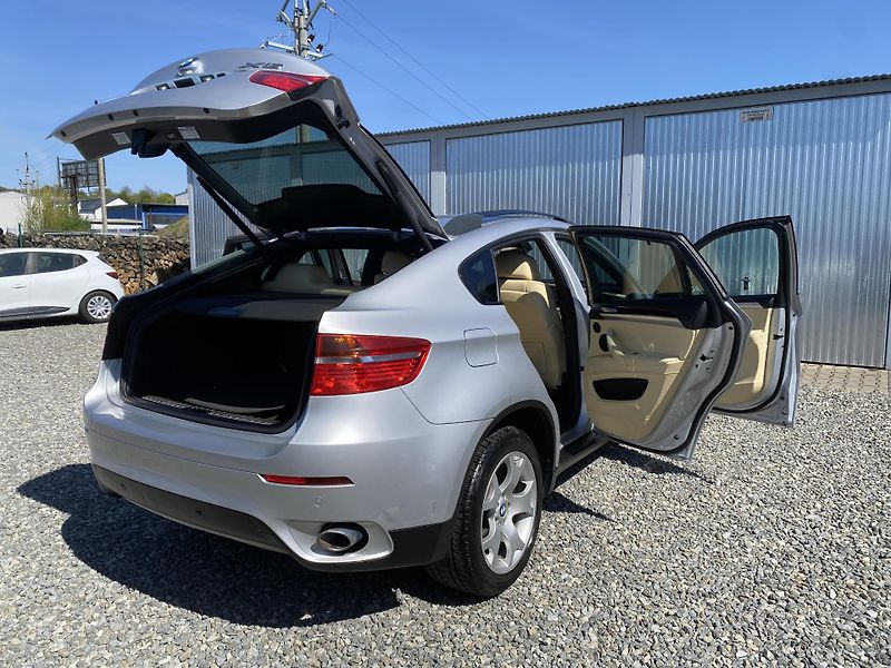 BMW X6 4.0D 4x4 310PS FULL CZ DPH 1A! - fotka 135 z 166