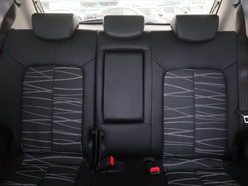 Kia Venga (2015) 1.4 CRDi, Serv.kniha, Tempomat - fotka 10 z 18