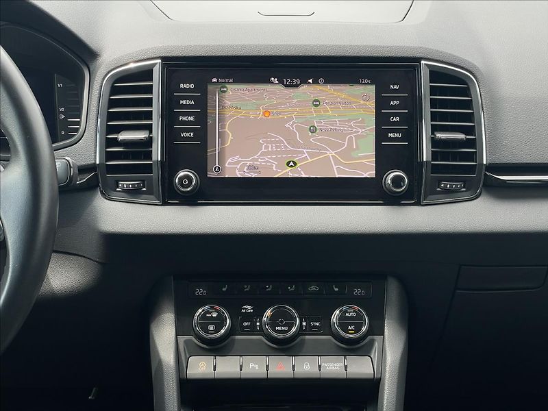Škoda Karoq 2,0 TDI 4x4 DSG Style - fotka 12 z 24