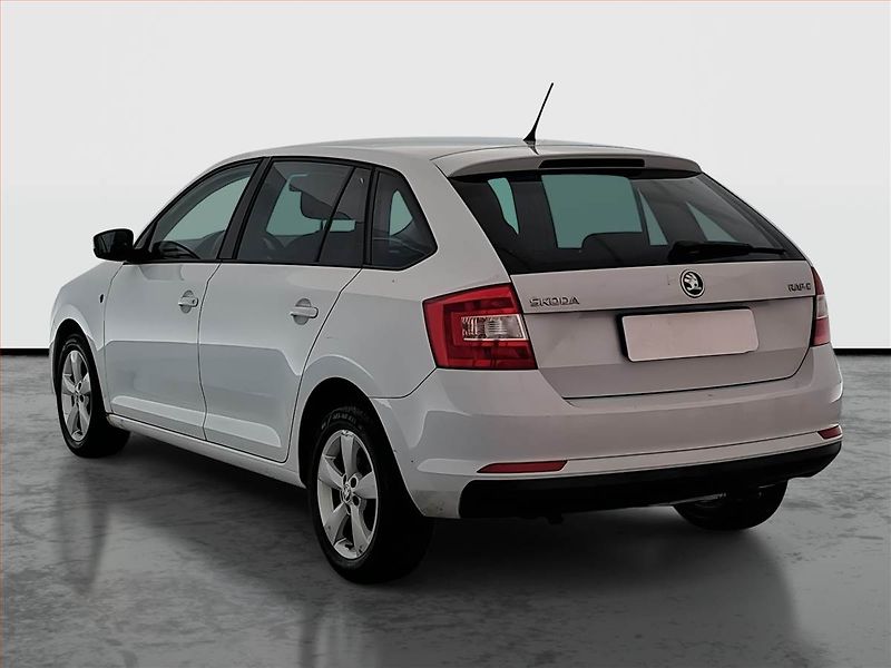 Škoda Rapid (2014) Spaceback 1.2 TSI - fotka 4 z 16