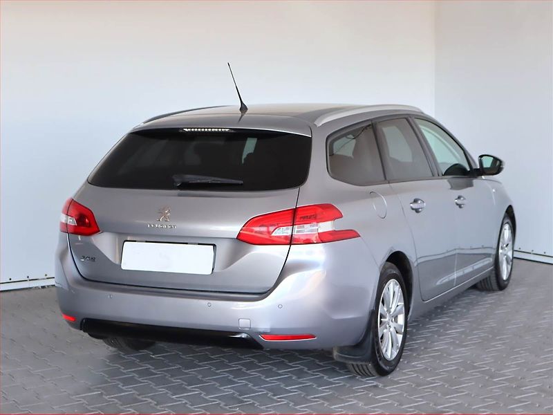 Peugeot 308 (2016) 1.6 BlueHDi, Serv.kniha - fotka 5 z 17